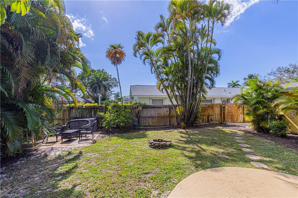 ST ANDREWS AT LELY GOLF ESTATES - Residential Lease