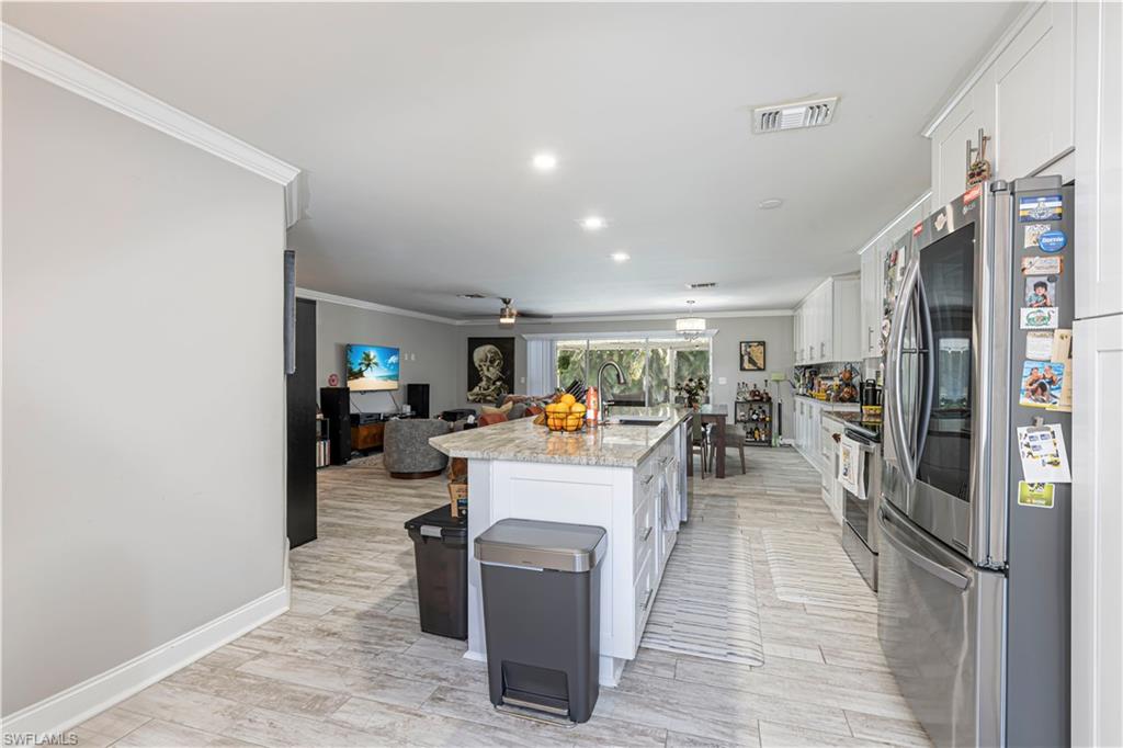 ST ANDREWS AT LELY GOLF ESTATES - Residential Lease