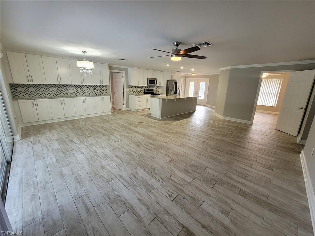 ST ANDREWS AT LELY GOLF ESTATES - Residential Lease