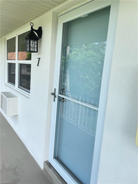SEABREEZE APTS - Residential