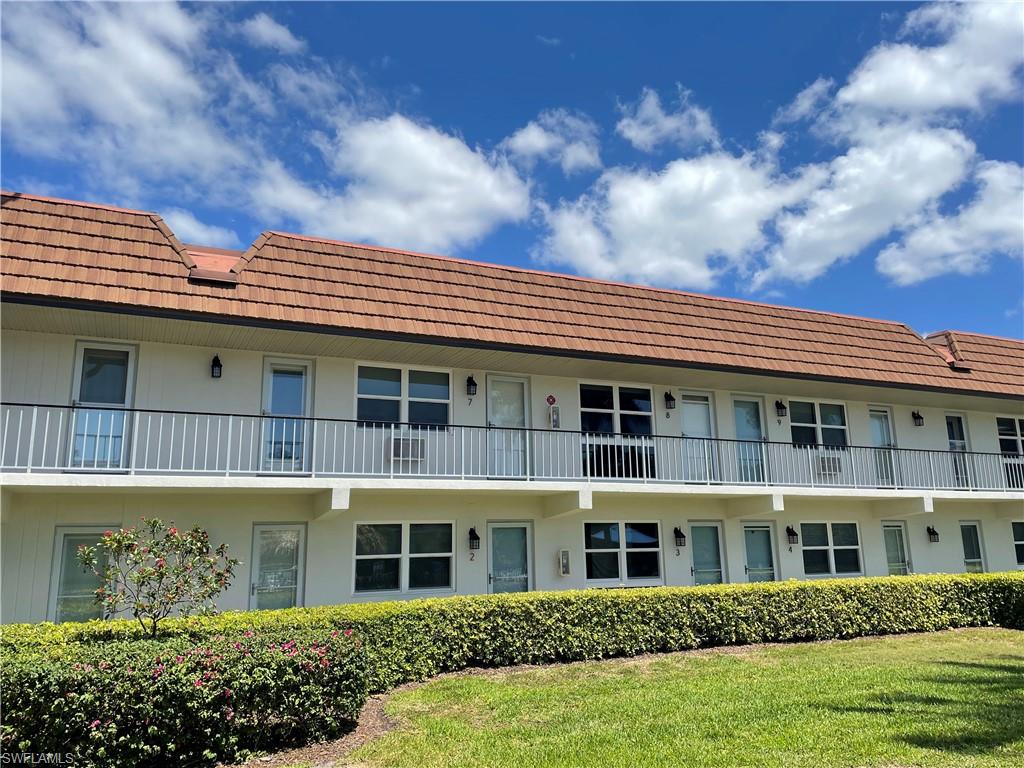 SEABREEZE APTS - Residential