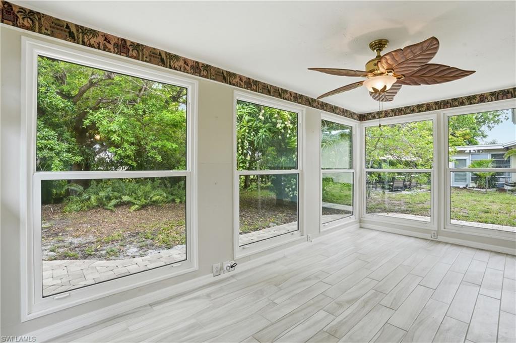WHISKEY CREEK - Residential