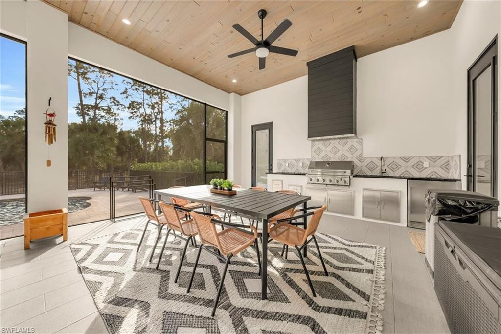 COLLIER WOODS - Residential