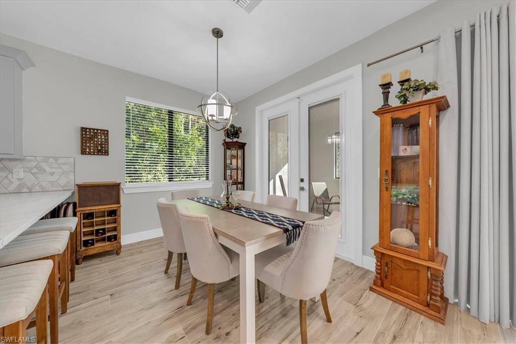 COLLIER WOODS - Residential