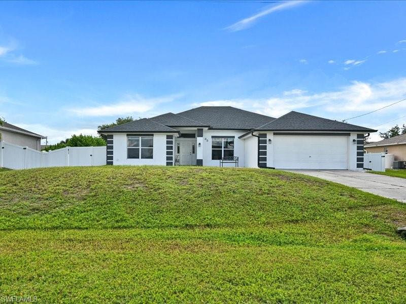 CAPE CORAL - Residential
