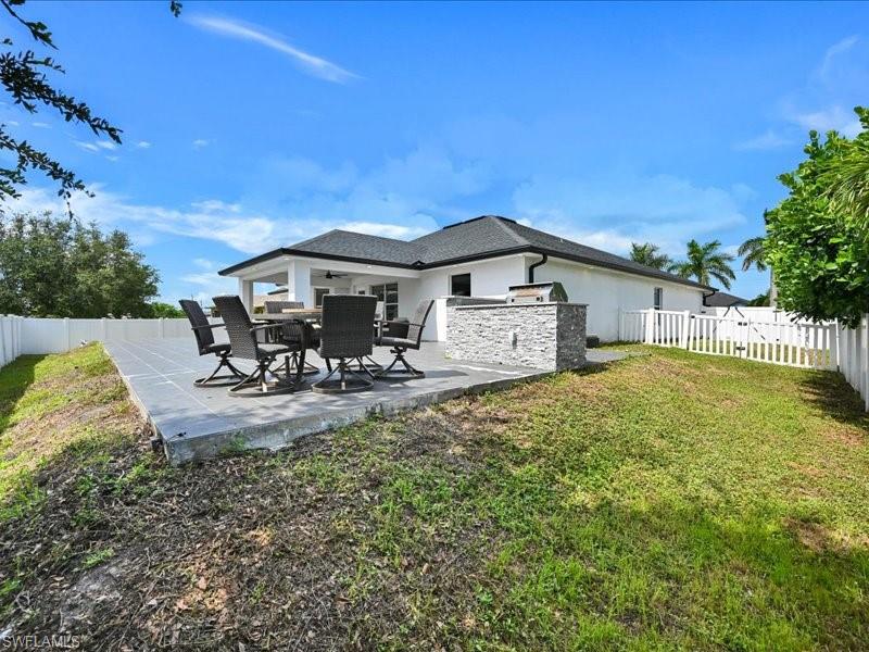 CAPE CORAL - Residential
