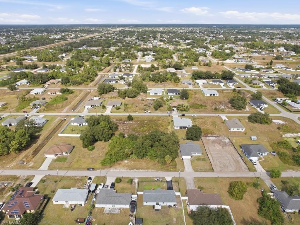 LEHIGH ACRES - Land