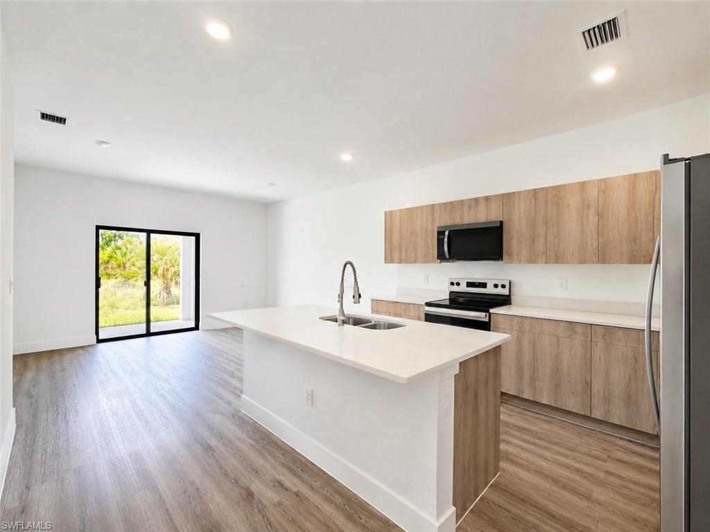 SOUTHEAST LEHIGH - Residential Lease