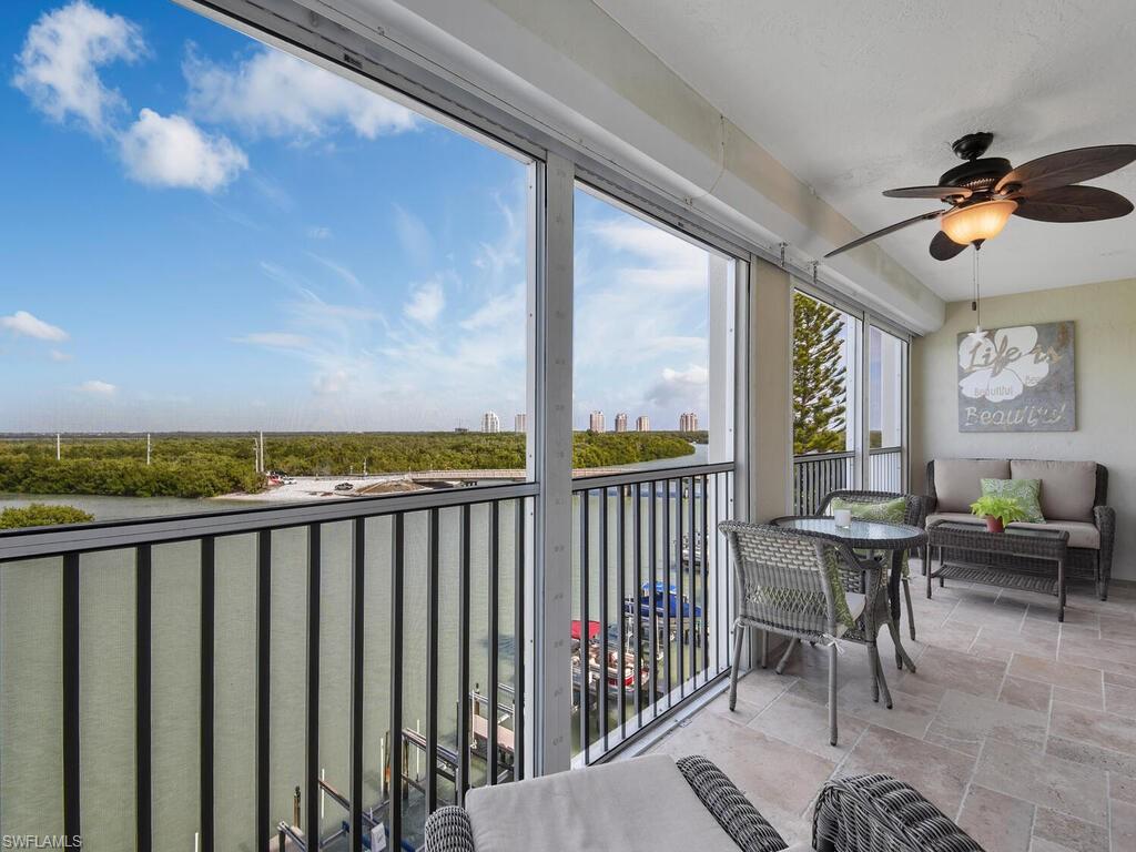 CASA BONITA ROYALE - Residential