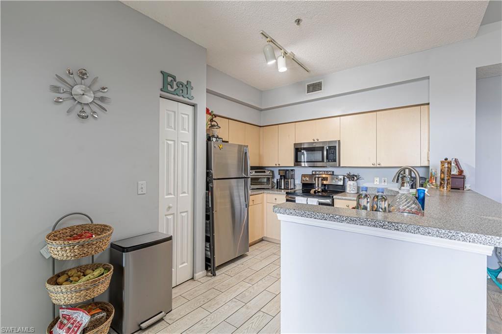 RESERVE AT NAPLES - Residential