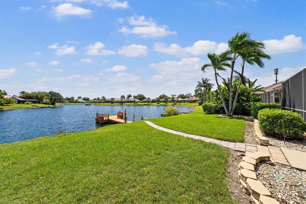 LONGSHORE LAKE - Residential