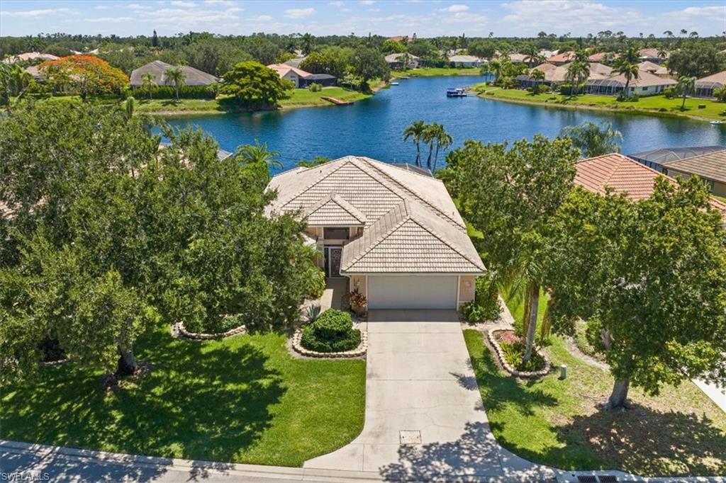 LONGSHORE LAKE - Residential
