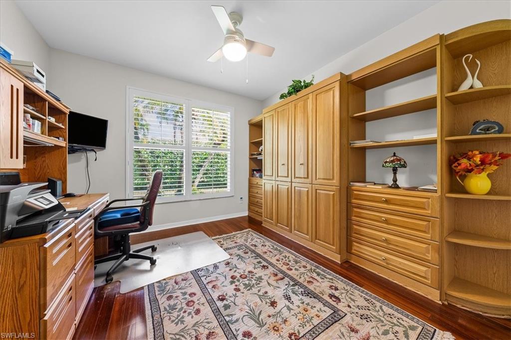 LONGSHORE LAKE - Residential