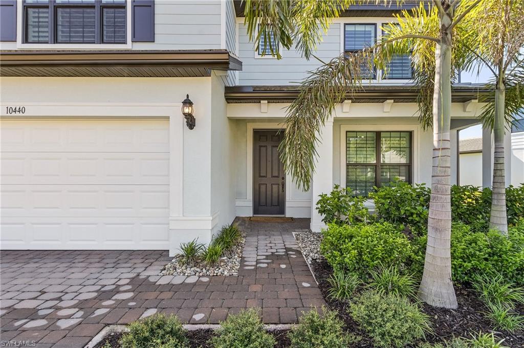 VENTANA POINTE - Residential