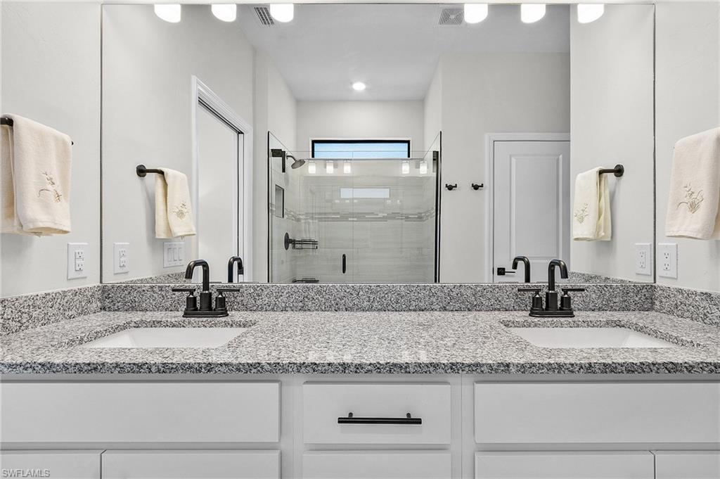 VENTANA POINTE - Residential
