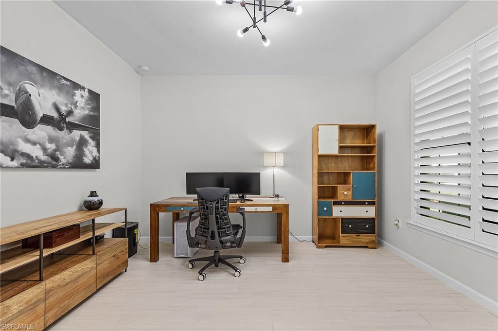 VENTANA POINTE - Residential