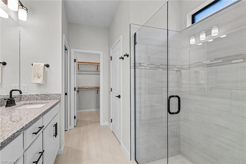 VENTANA POINTE - Residential
