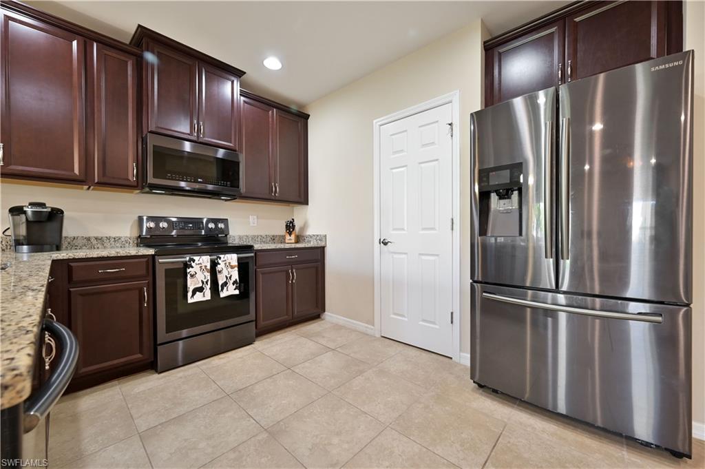 LINDSFORD - Residential