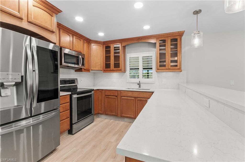 TURNER OAK HILL ESTATES - Residential Lease