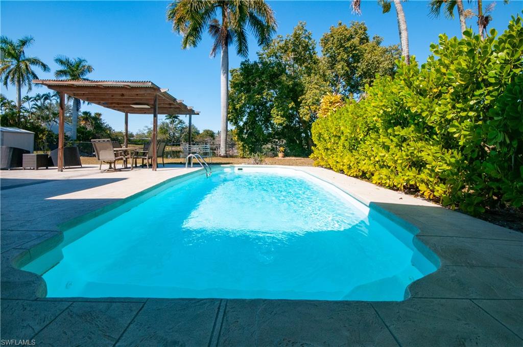 TURNER OAK HILL ESTATES - Residential Lease