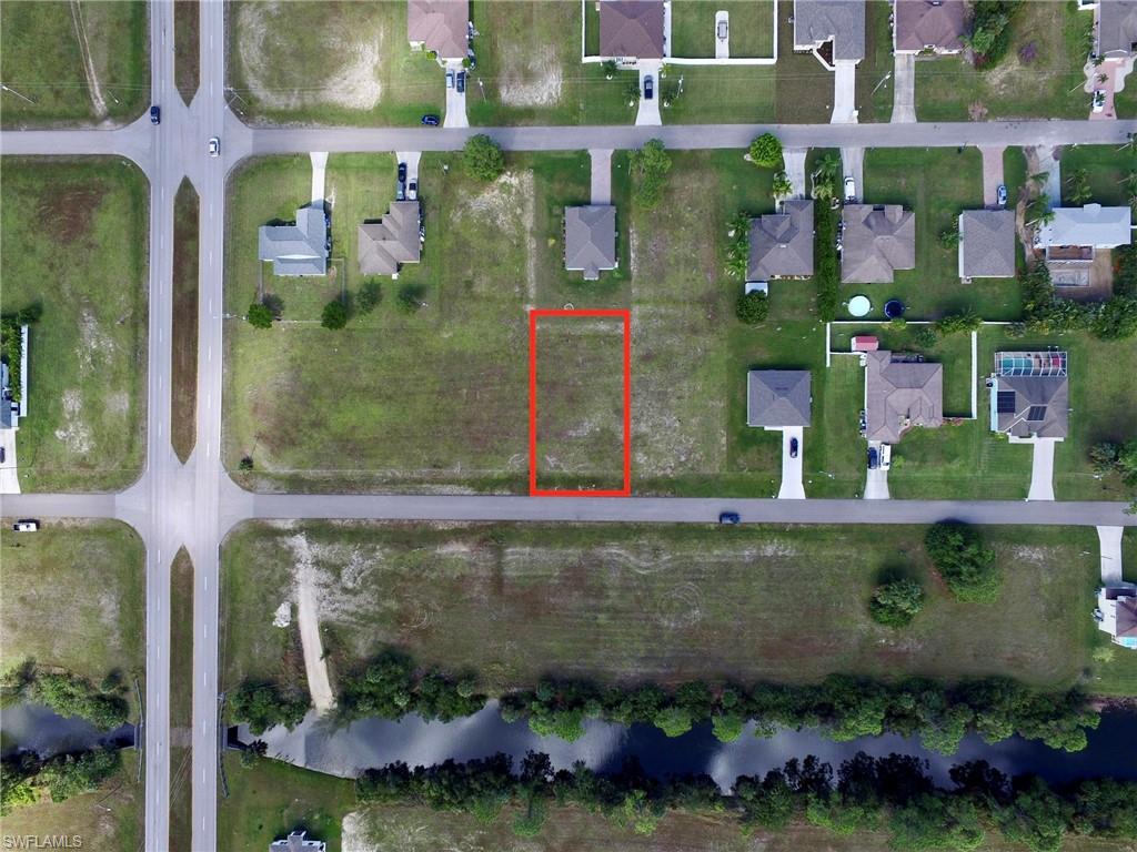 CAPE CORAL - Land