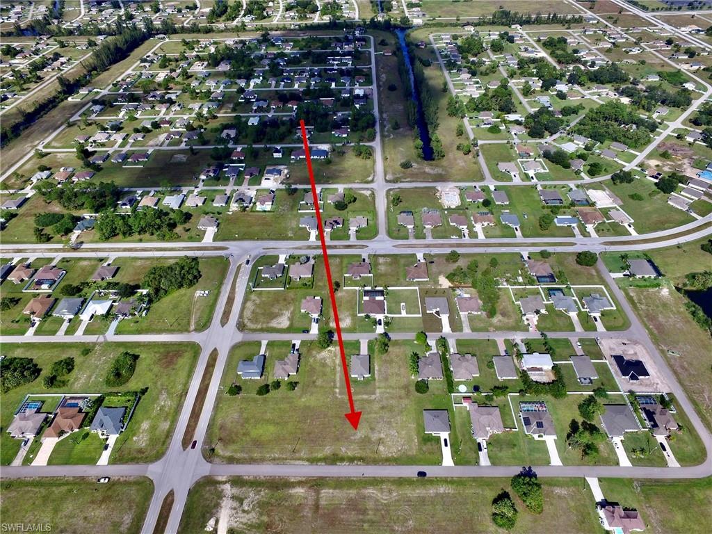 CAPE CORAL - Land