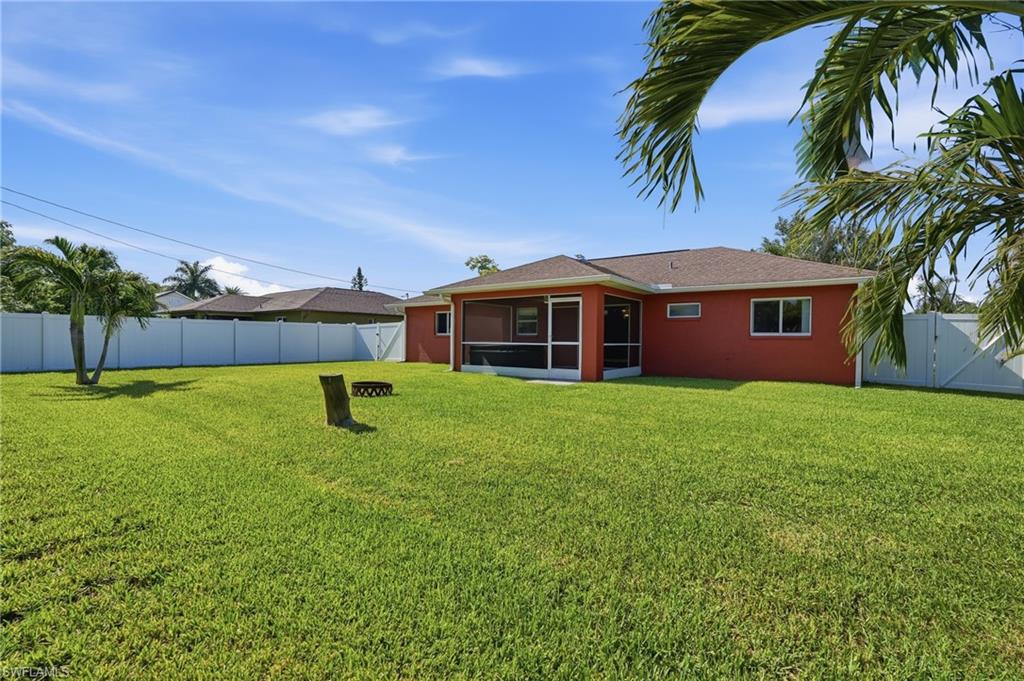 CAPE CORAL - Residential