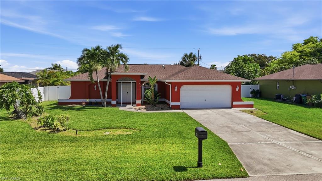 CAPE CORAL - Residential