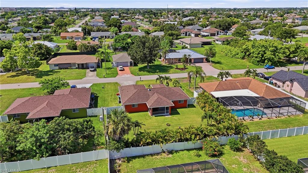 CAPE CORAL - Residential