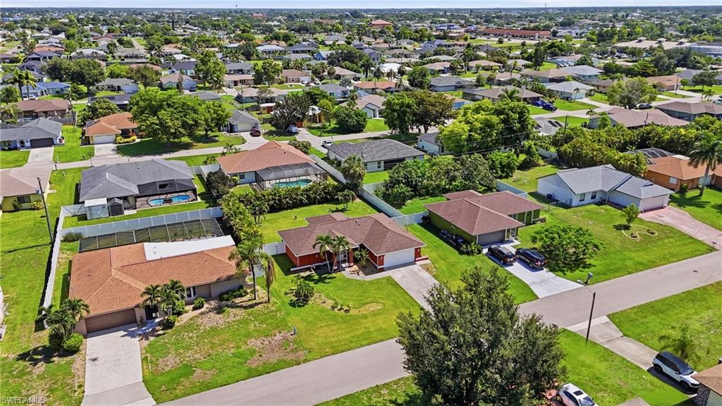 CAPE CORAL - Residential