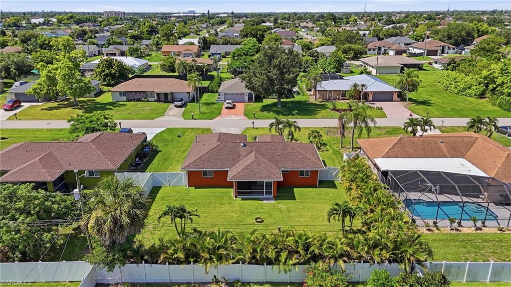 CAPE CORAL - Residential