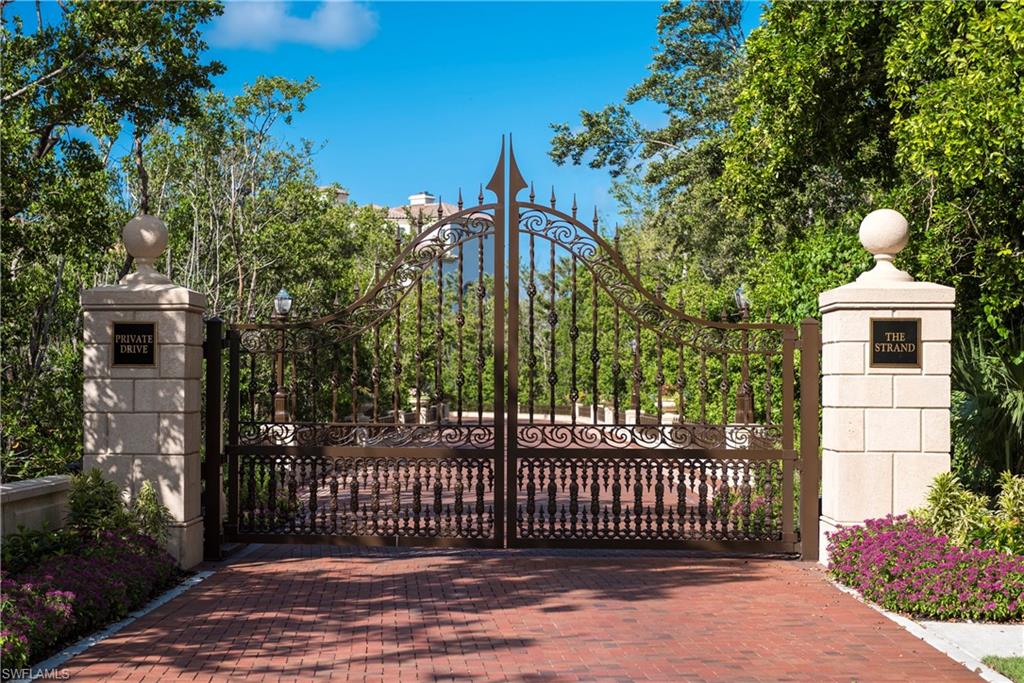 STRAND AT BAY COLONY - Residential
