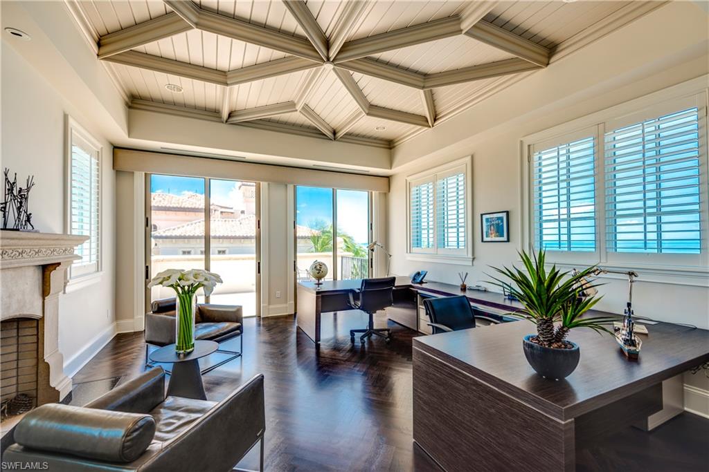 STRAND AT BAY COLONY - Residential