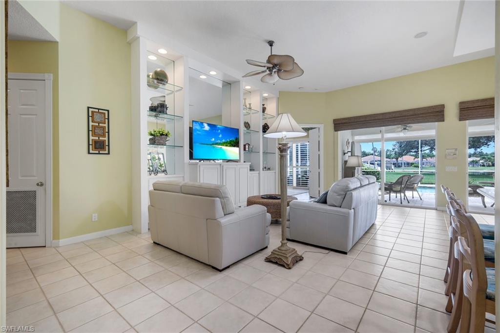 ISLAND WALK - Residential