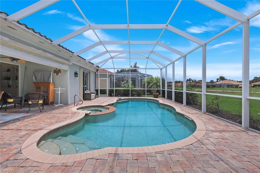 ISLAND WALK - Residential