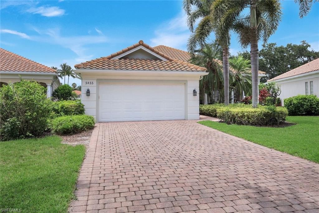 ISLAND WALK - Residential