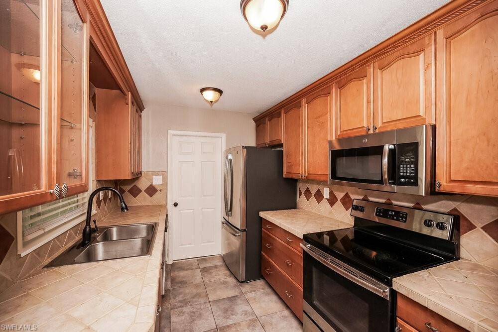NOT APPLICABLE - Residential Lease