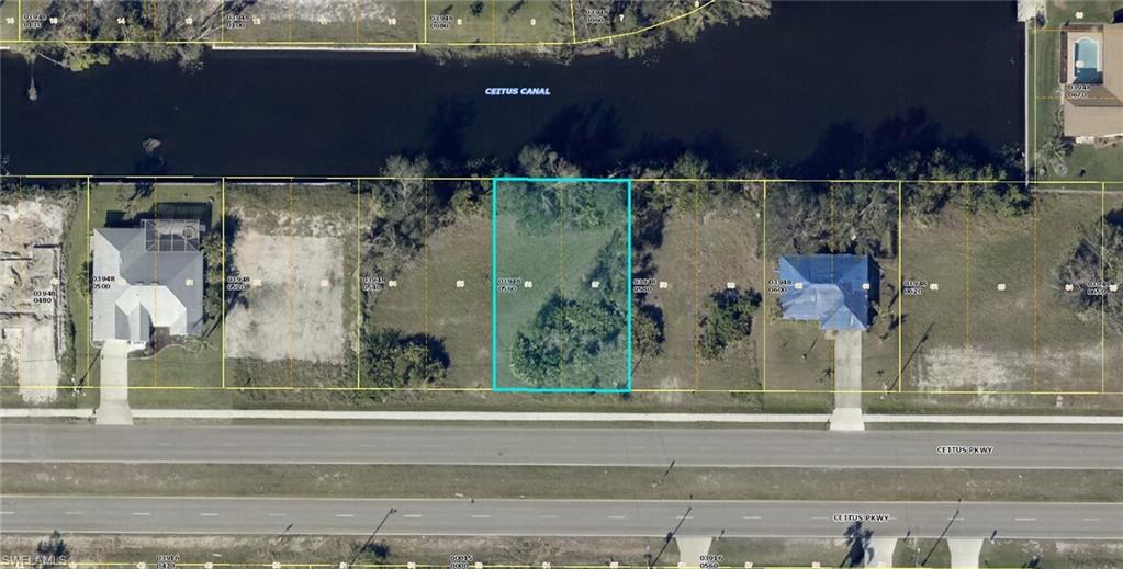CAPE CORAL - Land