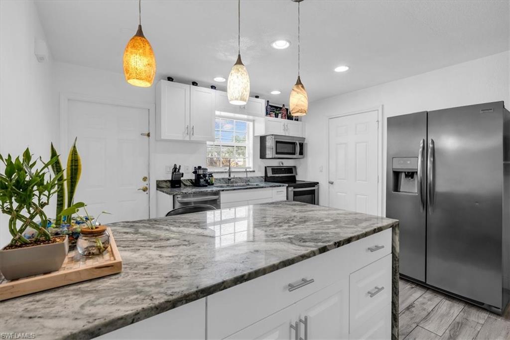 OAK CREST VILLAS - Residential
