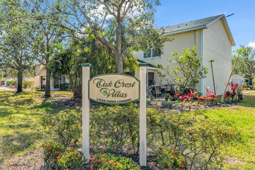 OAK CREST VILLAS - Residential
