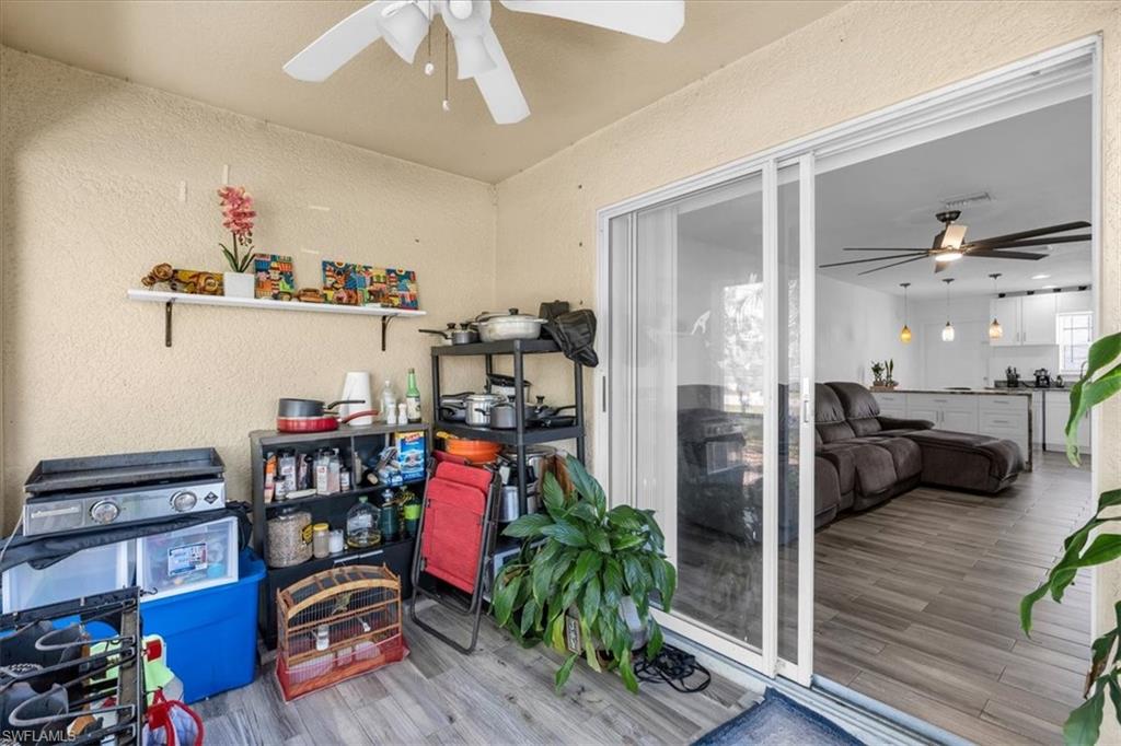 OAK CREST VILLAS - Residential