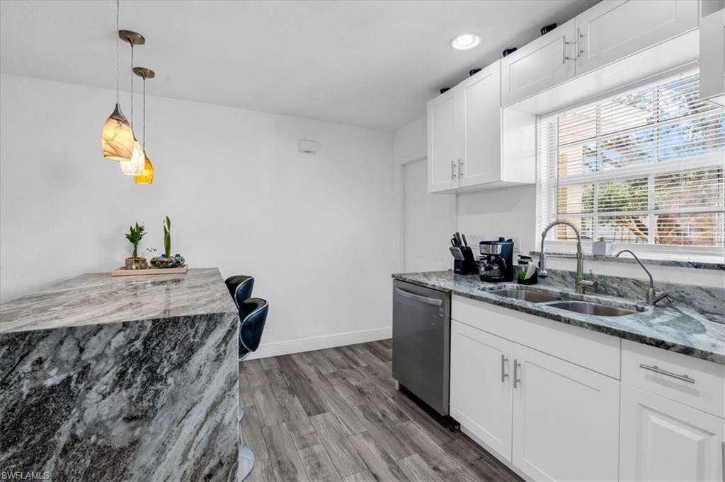 OAK CREST VILLAS - Residential