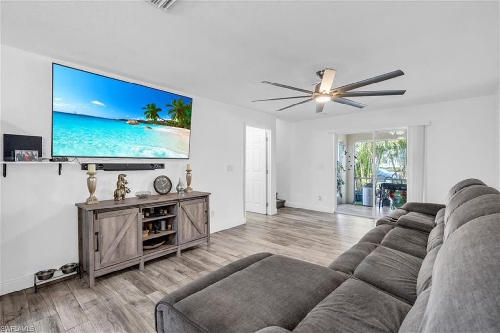 OAK CREST VILLAS - Residential