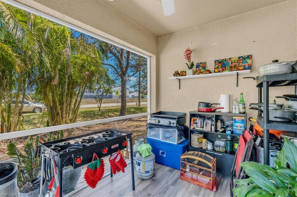 OAK CREST VILLAS - Residential