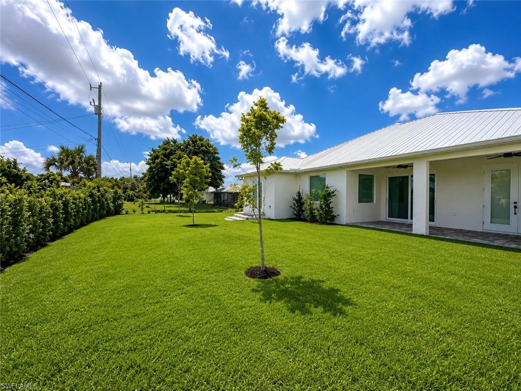 CAPE CORAL - Residential