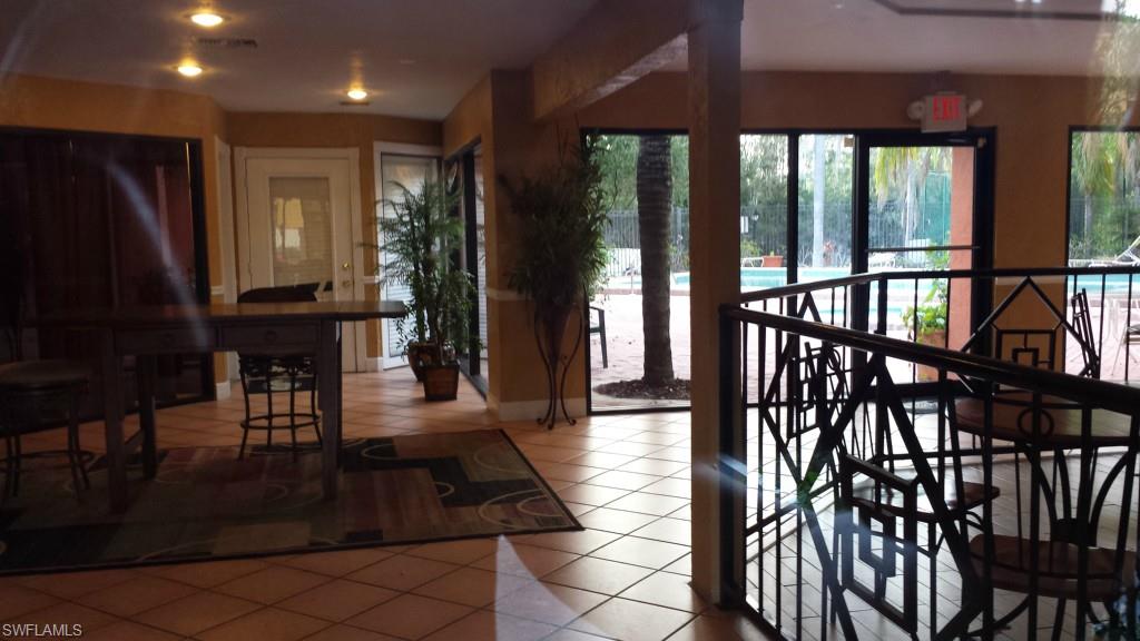 VILLAGE CREEK - Residential
