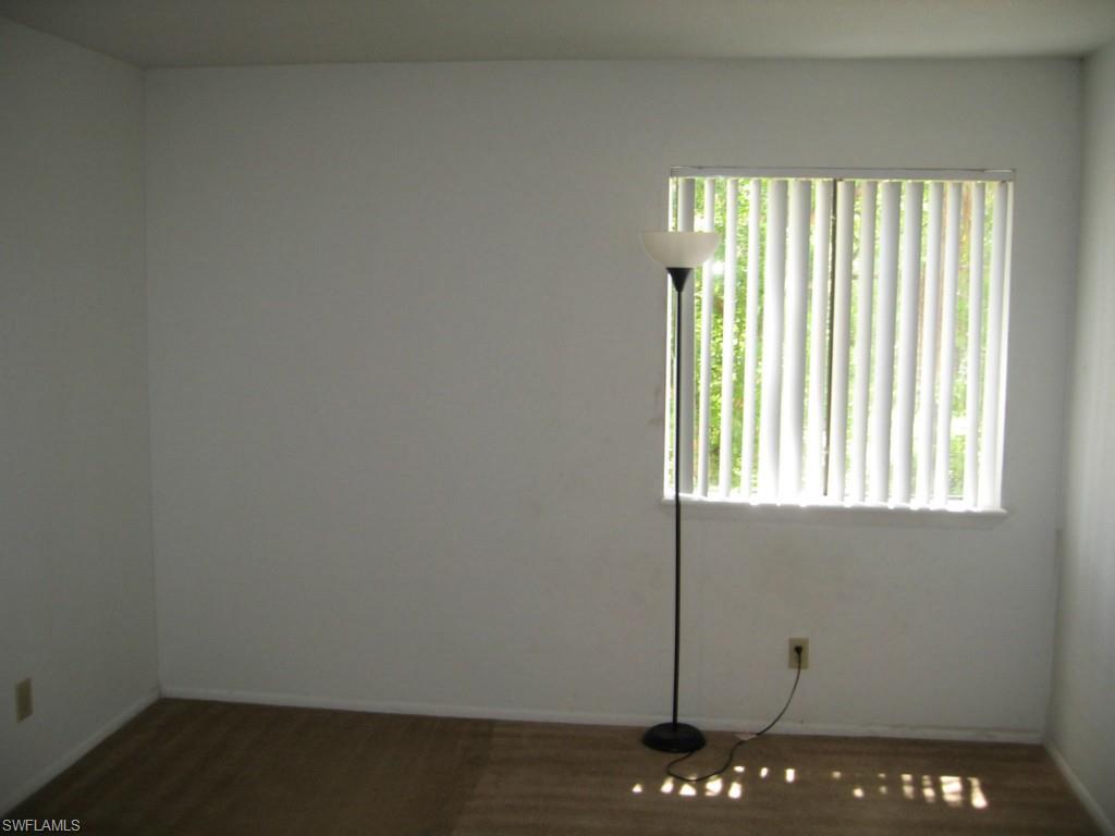 VILLAGE CREEK - Residential