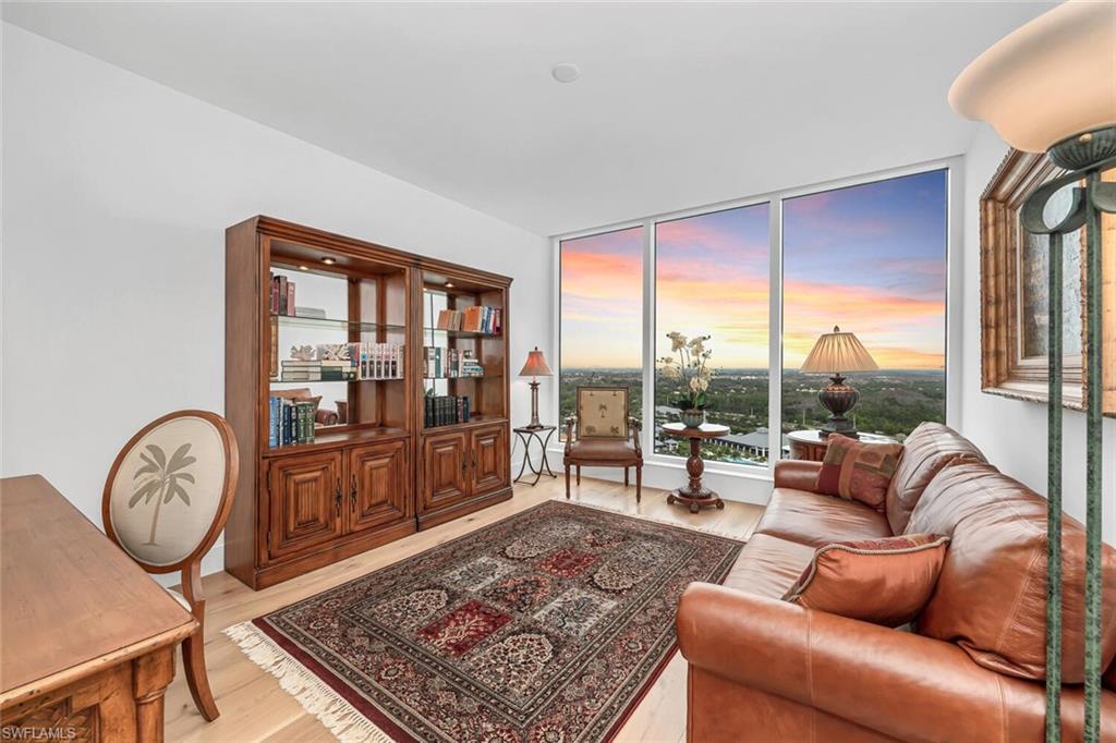 KALEA BAY TOWER 200 - Residential