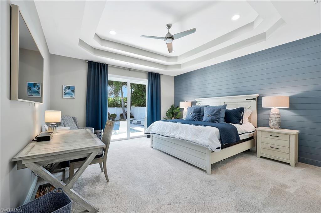 NAPLES PARK - Residential