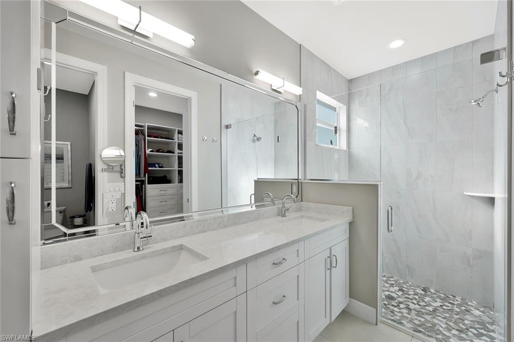 NAPLES PARK - Residential